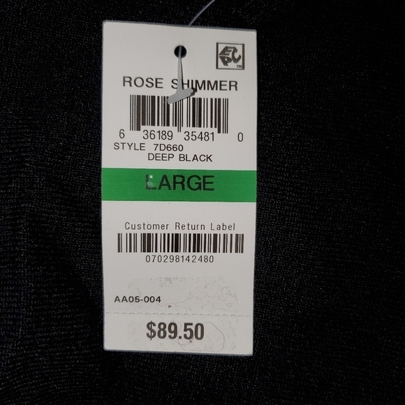 Long Sleeve Black Top with Peacock Feathers NWT - Picture 7 of 8